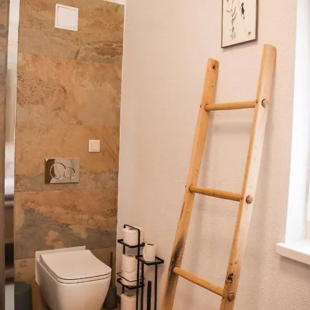 Trio - Kollar Apartmán